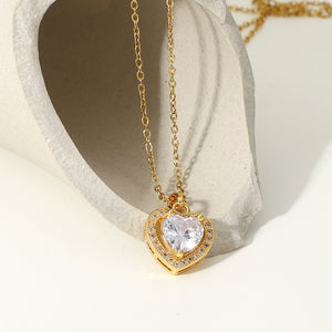 Exquisite Zircon Heart Pendant Necklace -